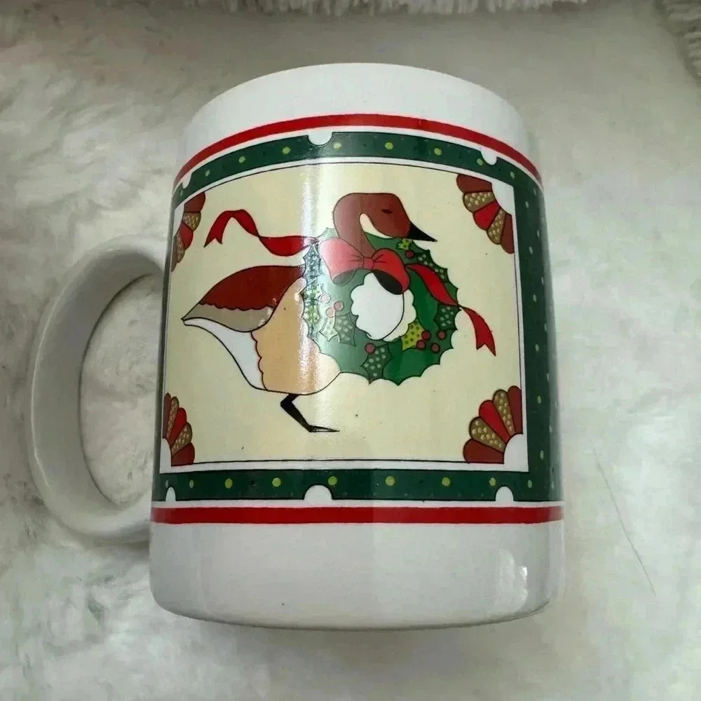 Vintage Goose Geese Ducks NIB Christmas Wreath Coffee Mug 90’s Cottagecore - Picture 4 of 10